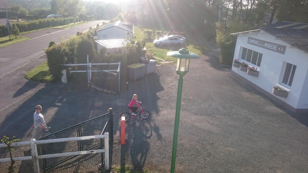 Camping De La Miniere Forges-les-Eaux Eksteriør billede